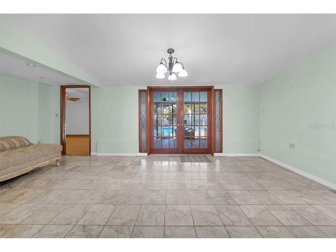 4626 29th Avenue N Saint Petersburg FL 33713 TB8416498 image16