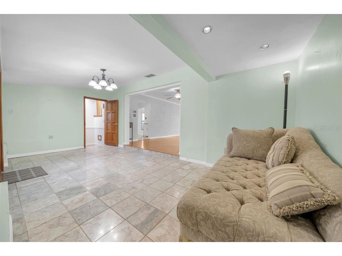 4626 29th Avenue N Saint Petersburg FL 33713 TB8416498 image17