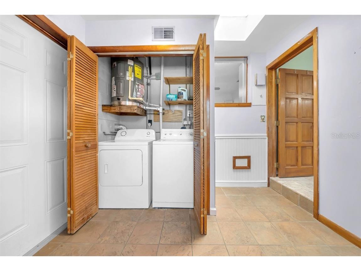 4626 29th Avenue N Saint Petersburg FL 33713 TB8416498 image19