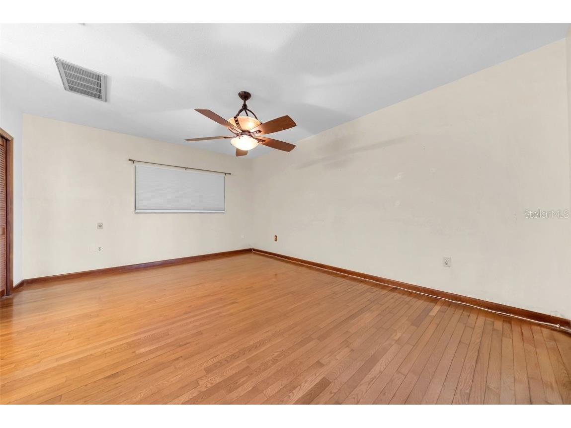 4626 29th Avenue N Saint Petersburg FL 33713 TB8416498 image21