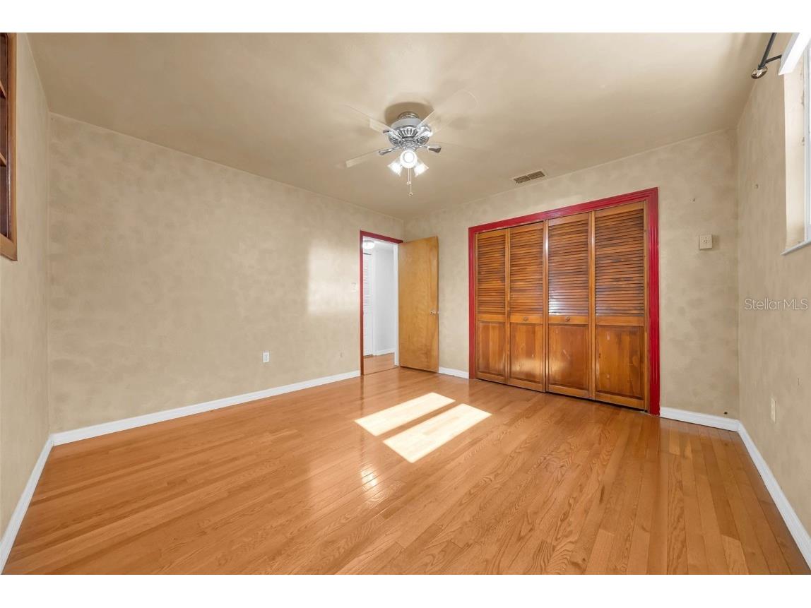 4626 29th Avenue N Saint Petersburg FL 33713 TB8416498 image27