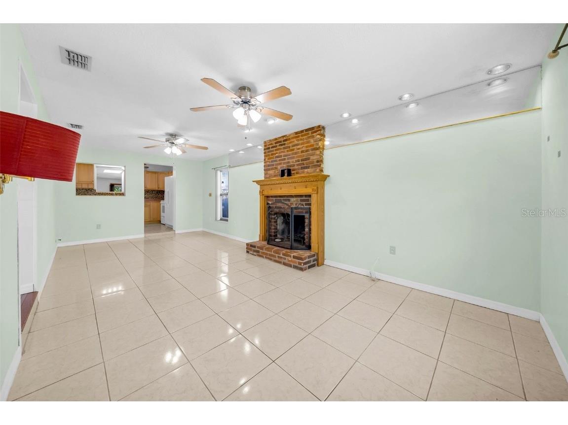 4626 29th Avenue N Saint Petersburg FL 33713 TB8416498 image35