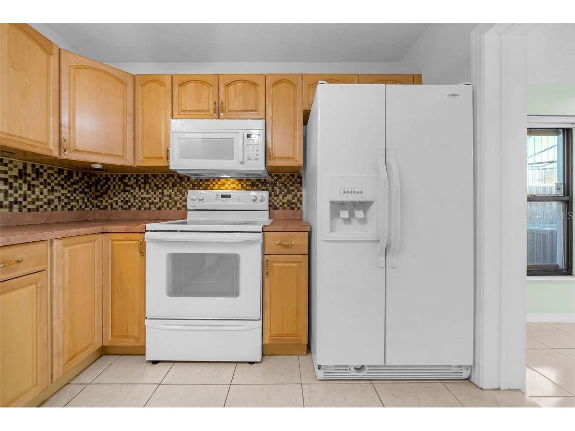 4626 29th Avenue N Saint Petersburg FL 33713 TB8416498 image37