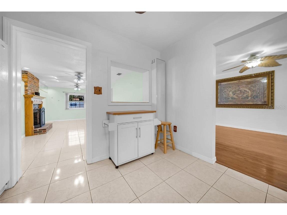 4626 29th Avenue N Saint Petersburg FL 33713 TB8416498 image38