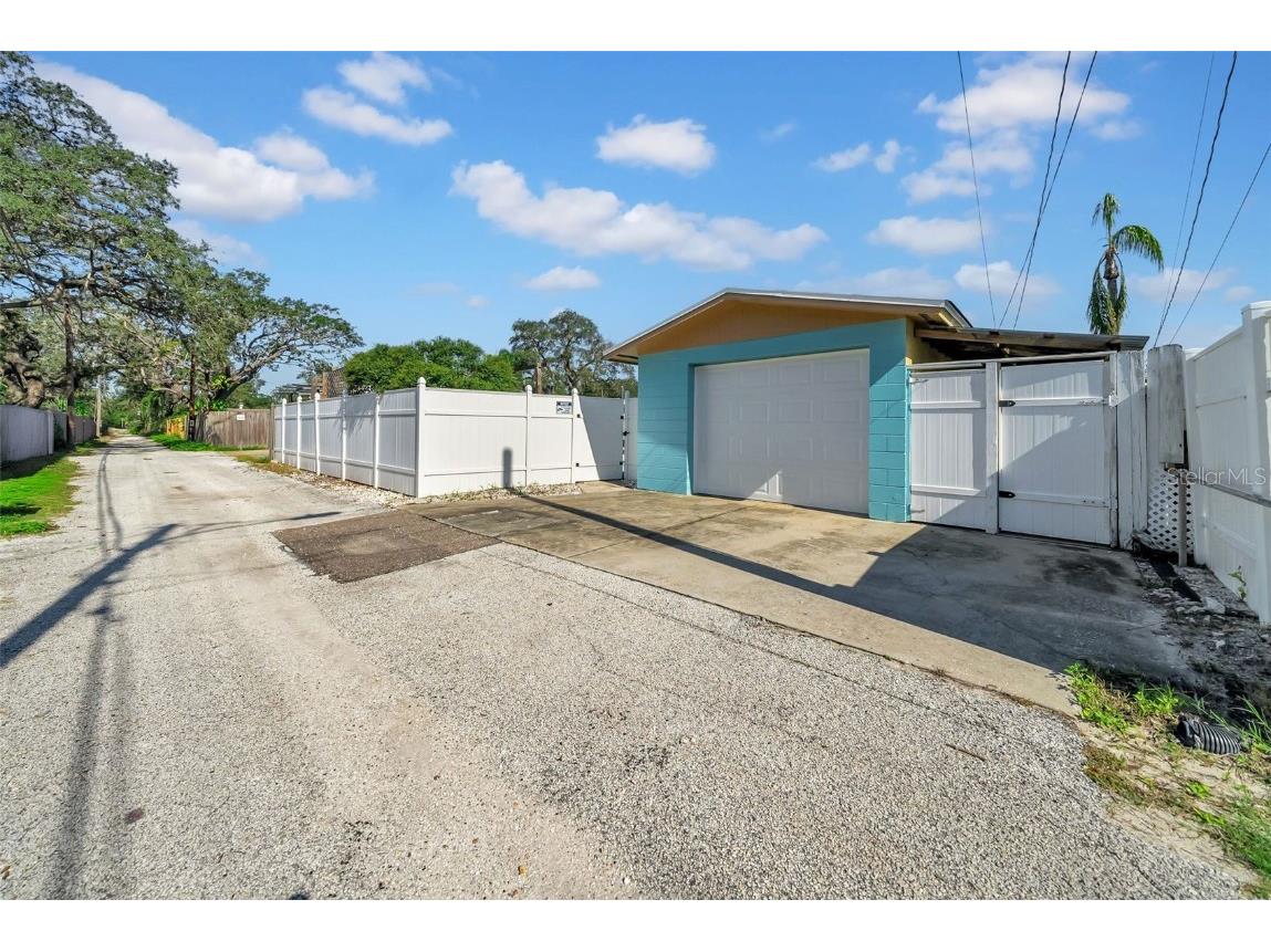 4626 29th Avenue N Saint Petersburg FL 33713 TB8416498 image4