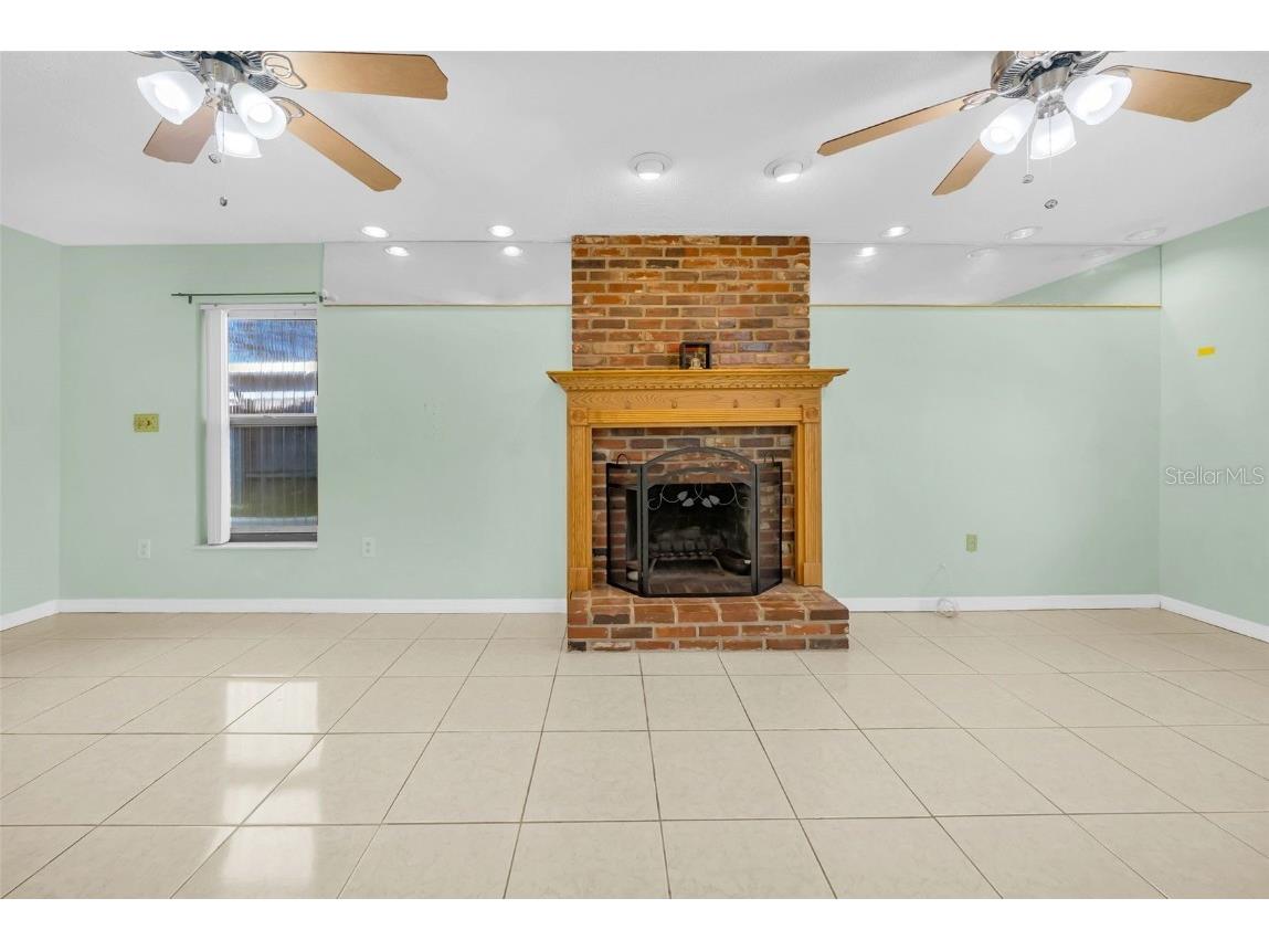 4626 29th Avenue N Saint Petersburg FL 33713 TB8416498 image8