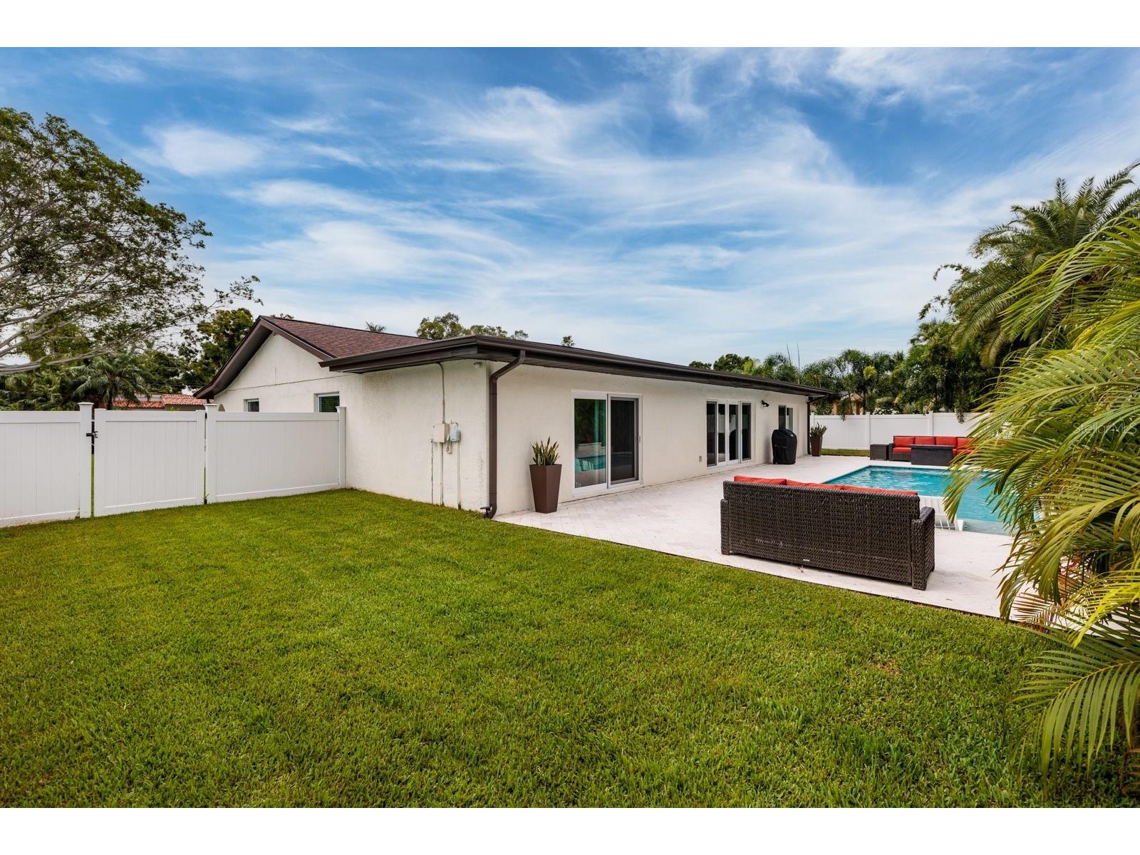 4626 Bayshore Boulevard NE Saint Petersburg FL 33703 TB8496589 image55