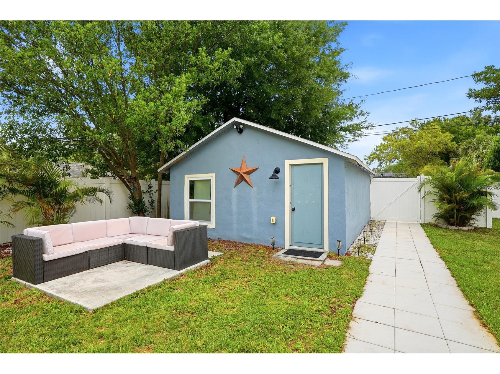 4627 1st Avenue N Saint Petersburg FL 33713 TB8507758 image10