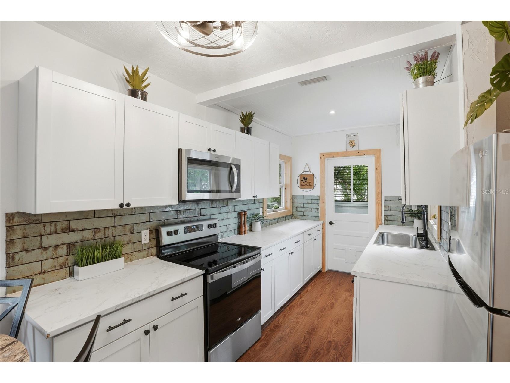4627 1st Avenue N Saint Petersburg FL 33713 TB8507758 image13