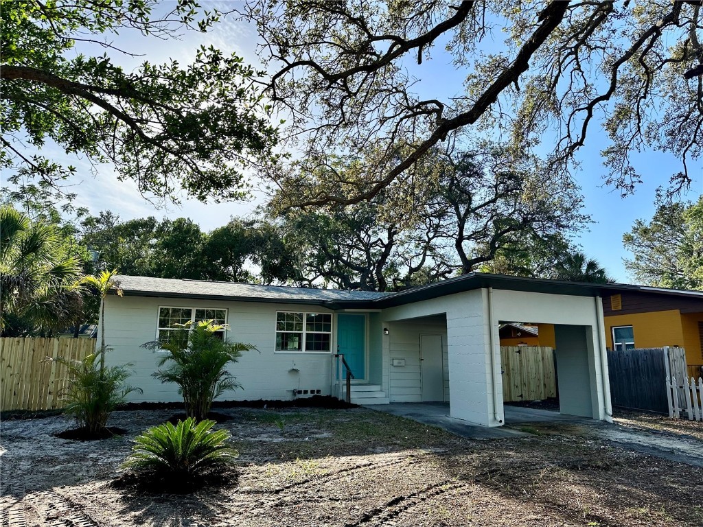 4627 4th Street S Saint Petersburg FL 33705 U8199190 image1