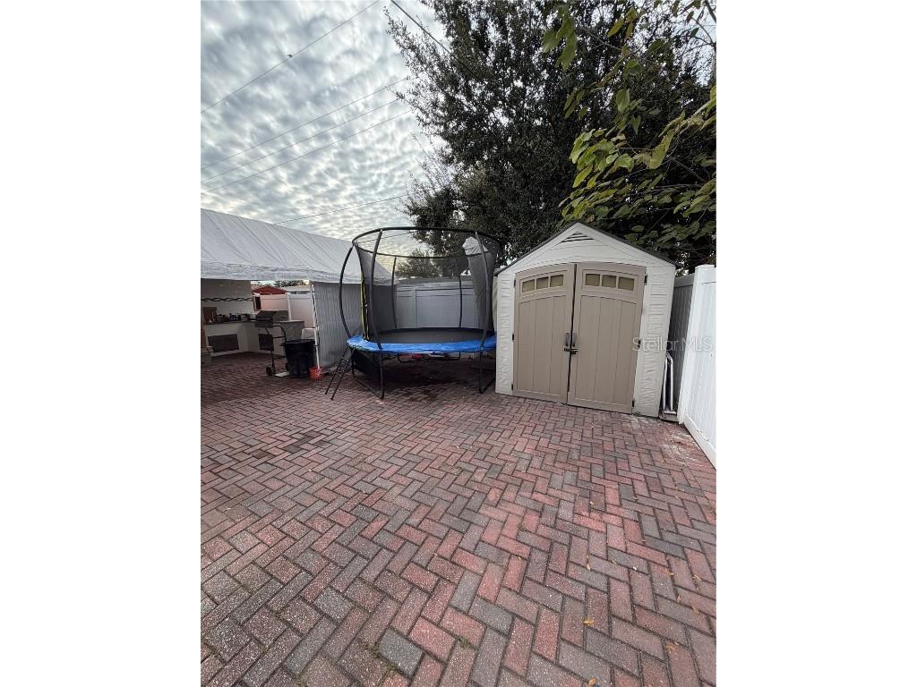 4627 Byerle Circle Tampa FL 33634 TB8460711 image22