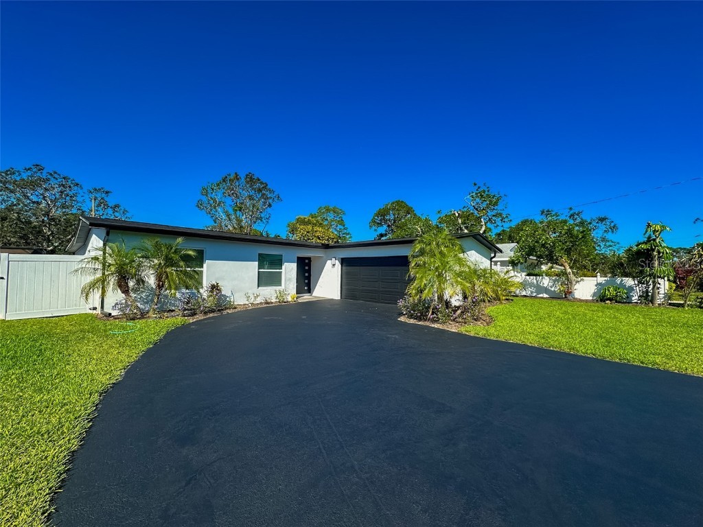 4627 Castile Way S Saint Petersburg FL 33712 TB8305400 image1