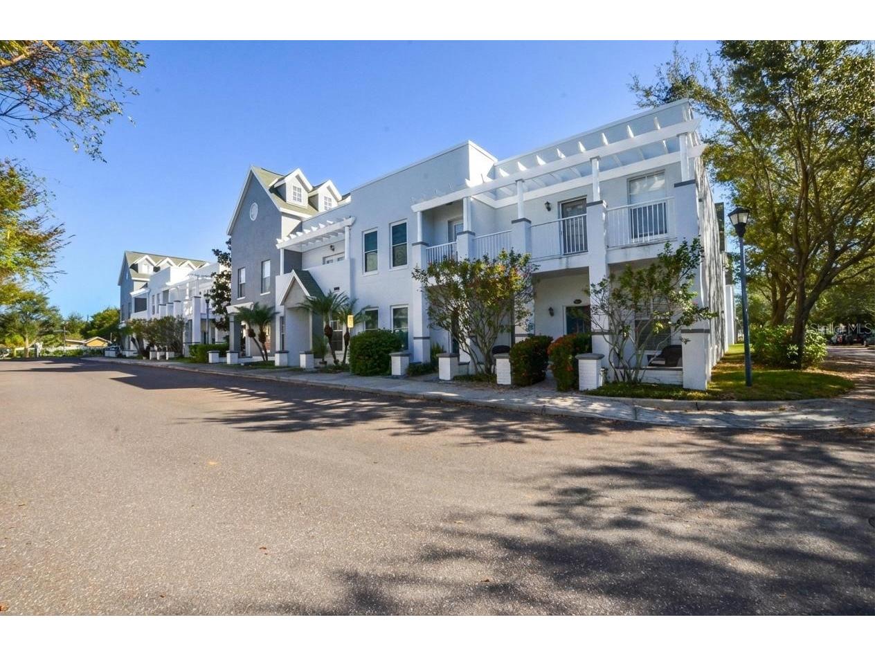 4627 Legacy Park Drive Tampa FL 33611 TB8476582 image1