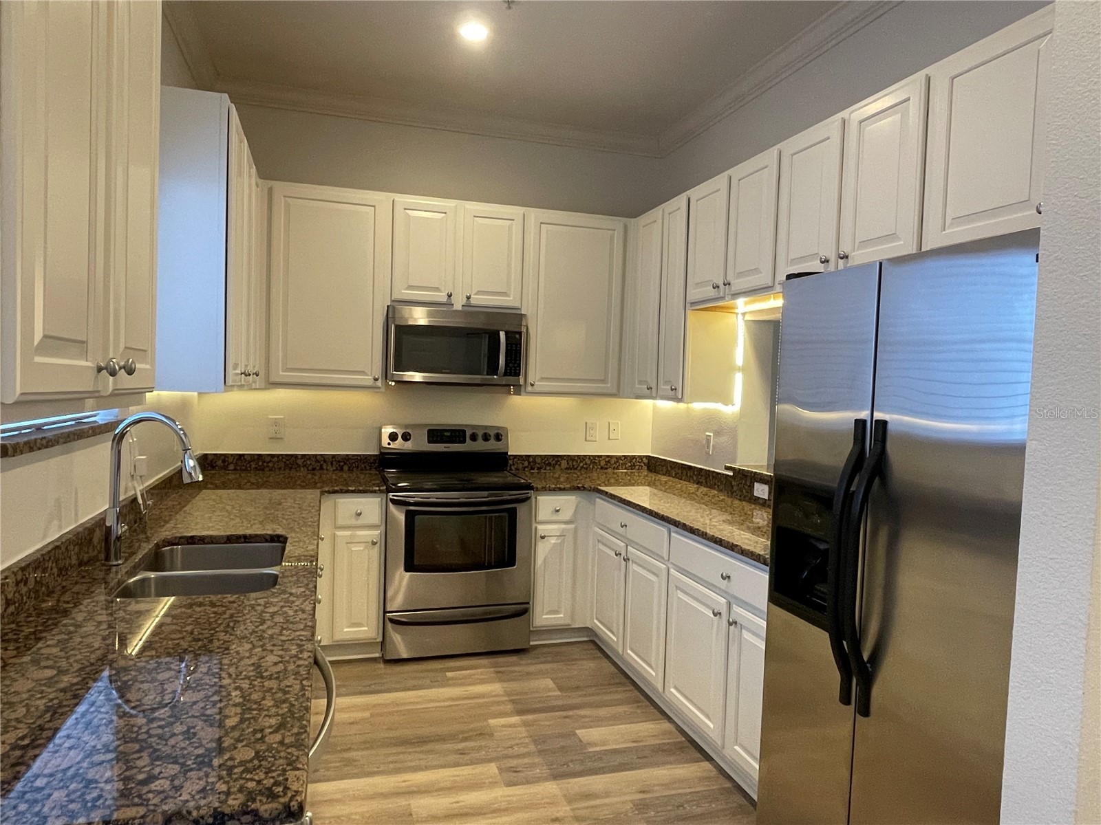 4627 Legacy Park Drive Tampa FL 33611 TB8476582 image13