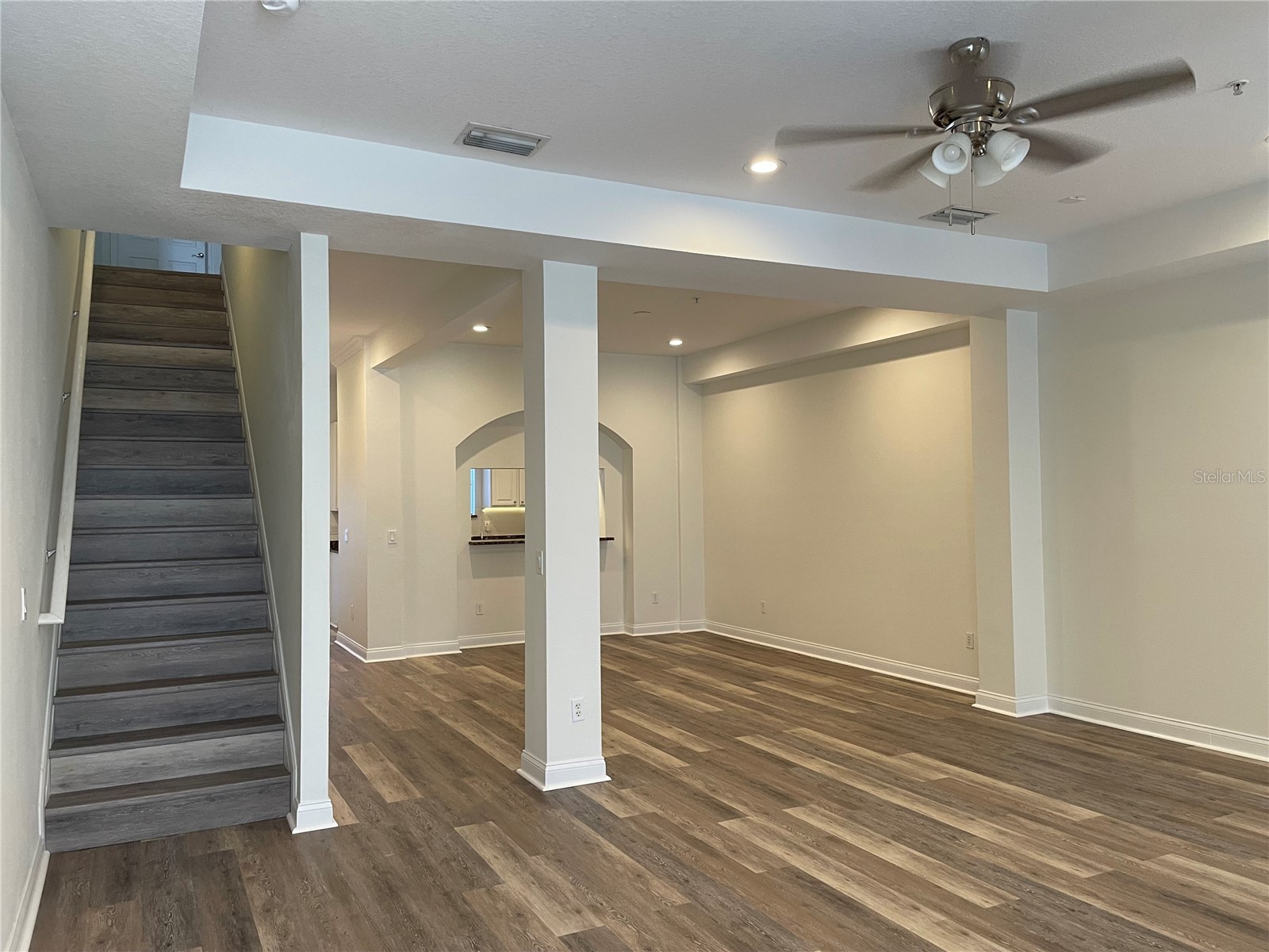 4627 Legacy Park Drive Tampa FL 33611 TB8476582 image16