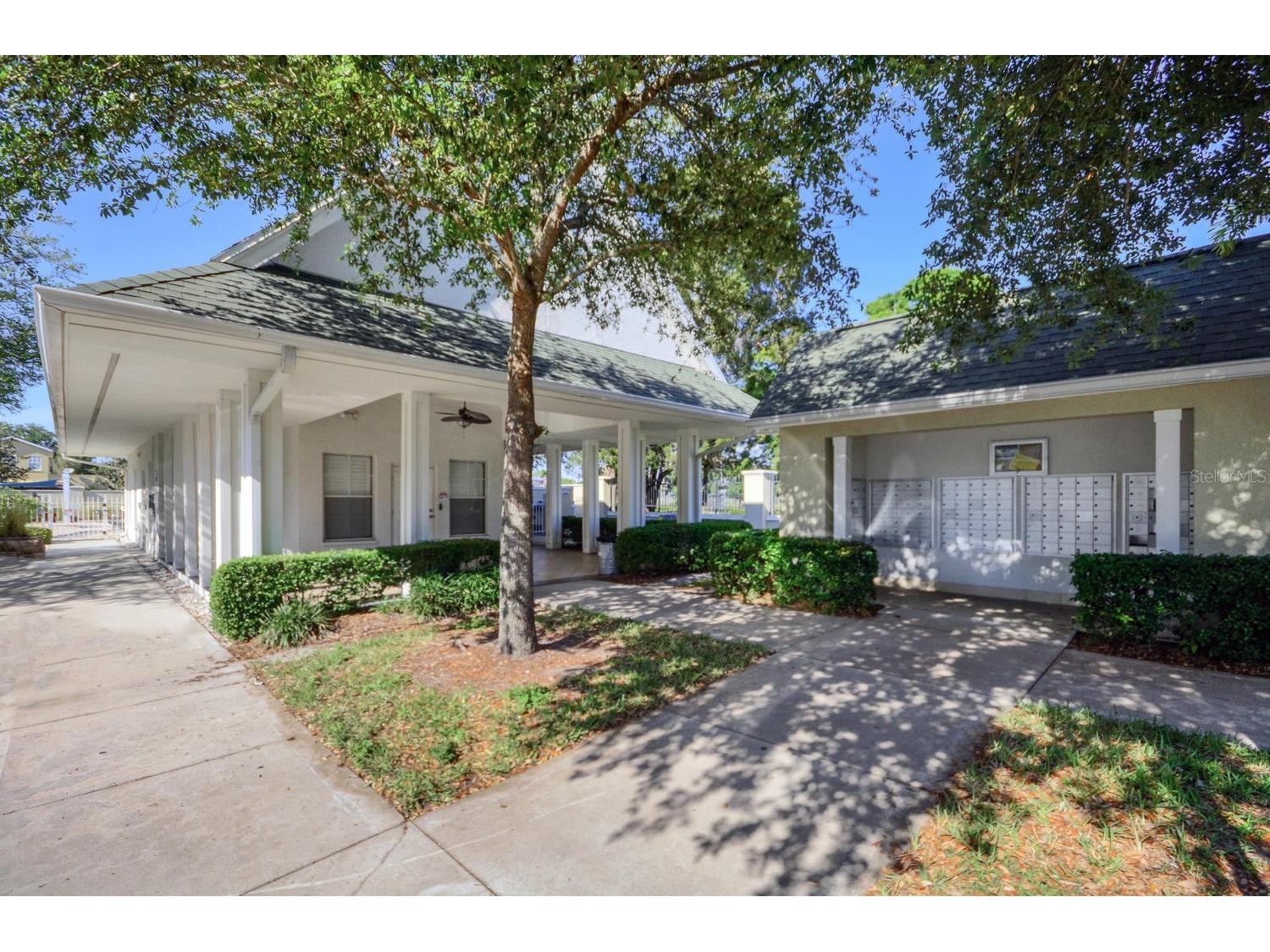 4627 Legacy Park Drive Tampa FL 33611 TB8476582 image35