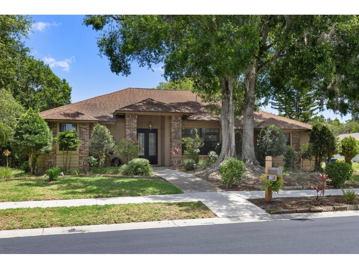 4627 Trails Drive Sarasota FL 34232 A4569552 image1