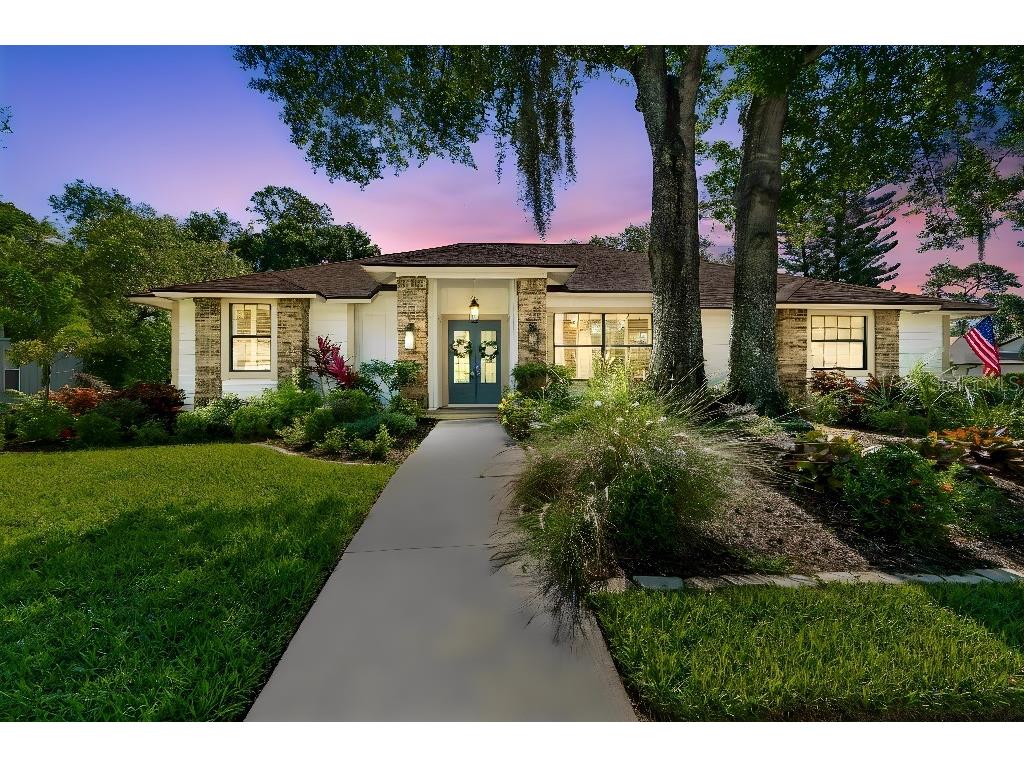4627 Trails Drive Sarasota FL 34232 TB8500816 image1