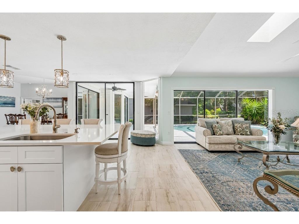 4627 Trails Drive Sarasota FL 34232 TB8500816 image12