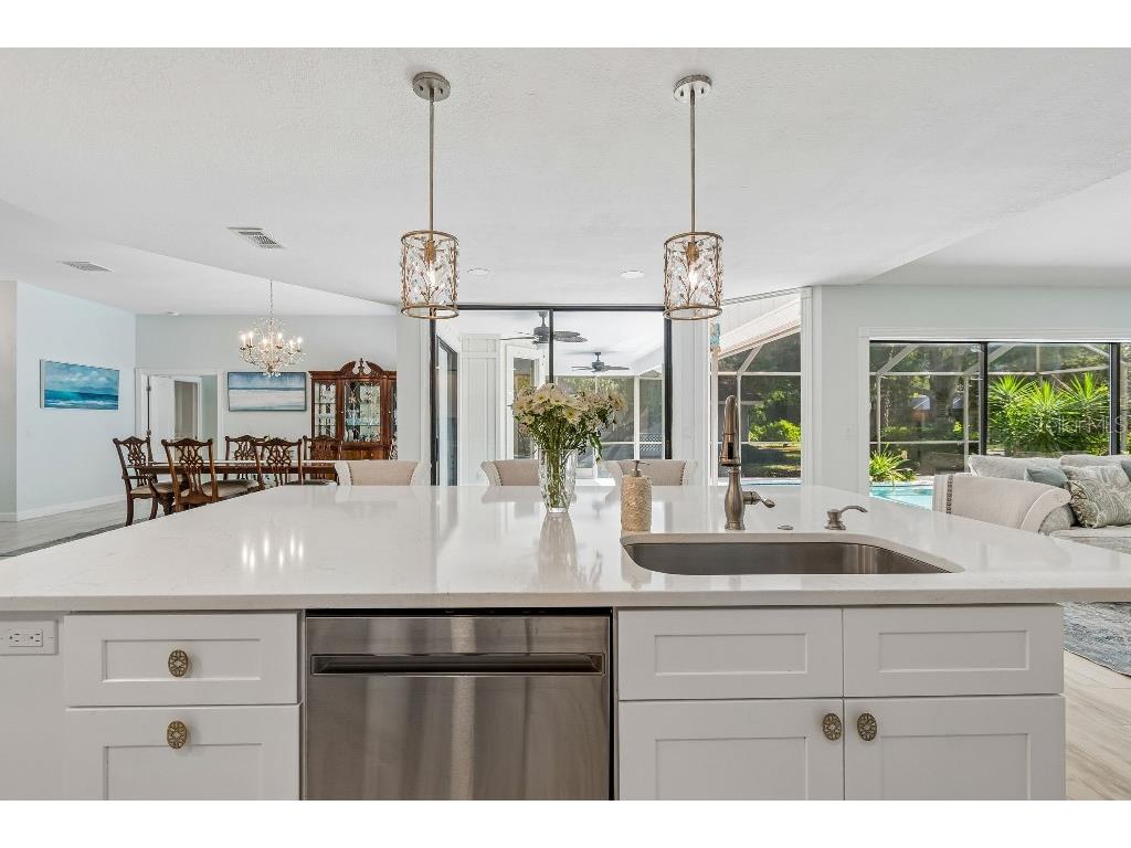 4627 Trails Drive Sarasota FL 34232 TB8500816 image15