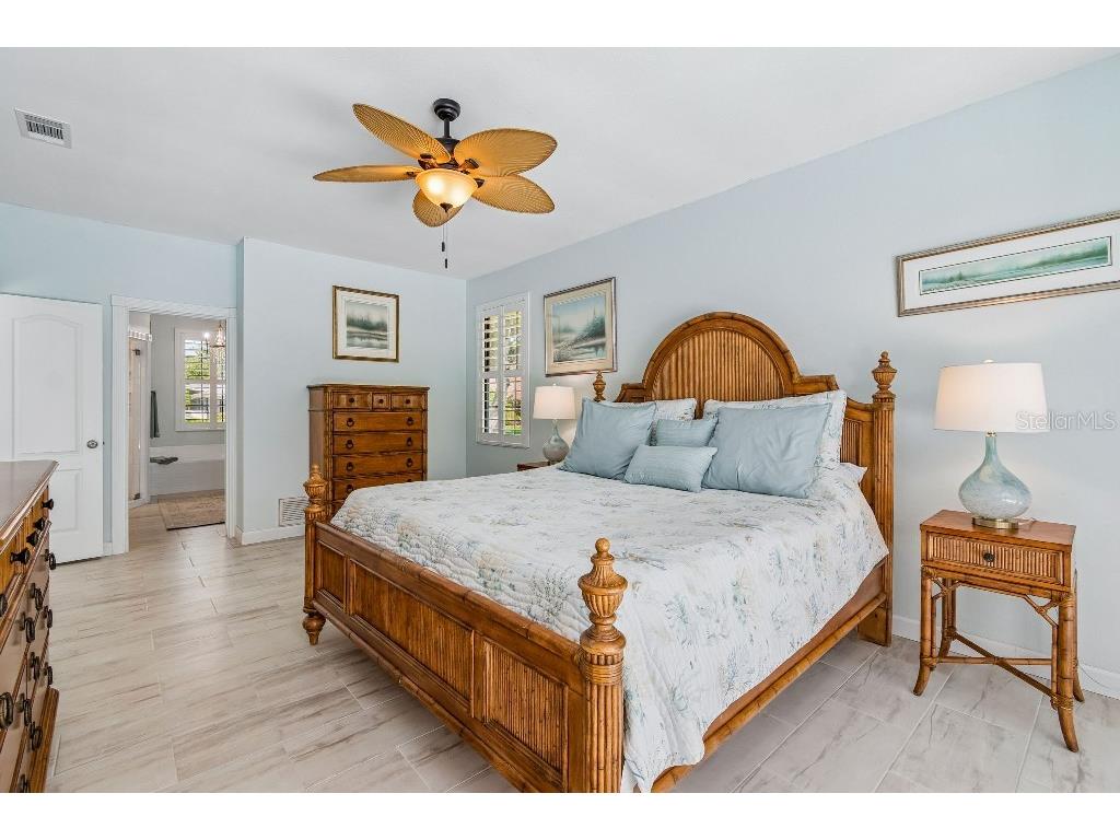 4627 Trails Drive Sarasota FL 34232 TB8500816 image32