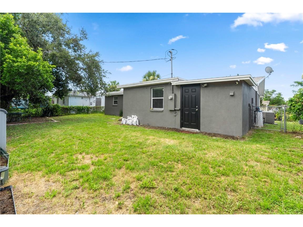 4627 Tropical Lane Holiday FL 34690 TB8400200 image25