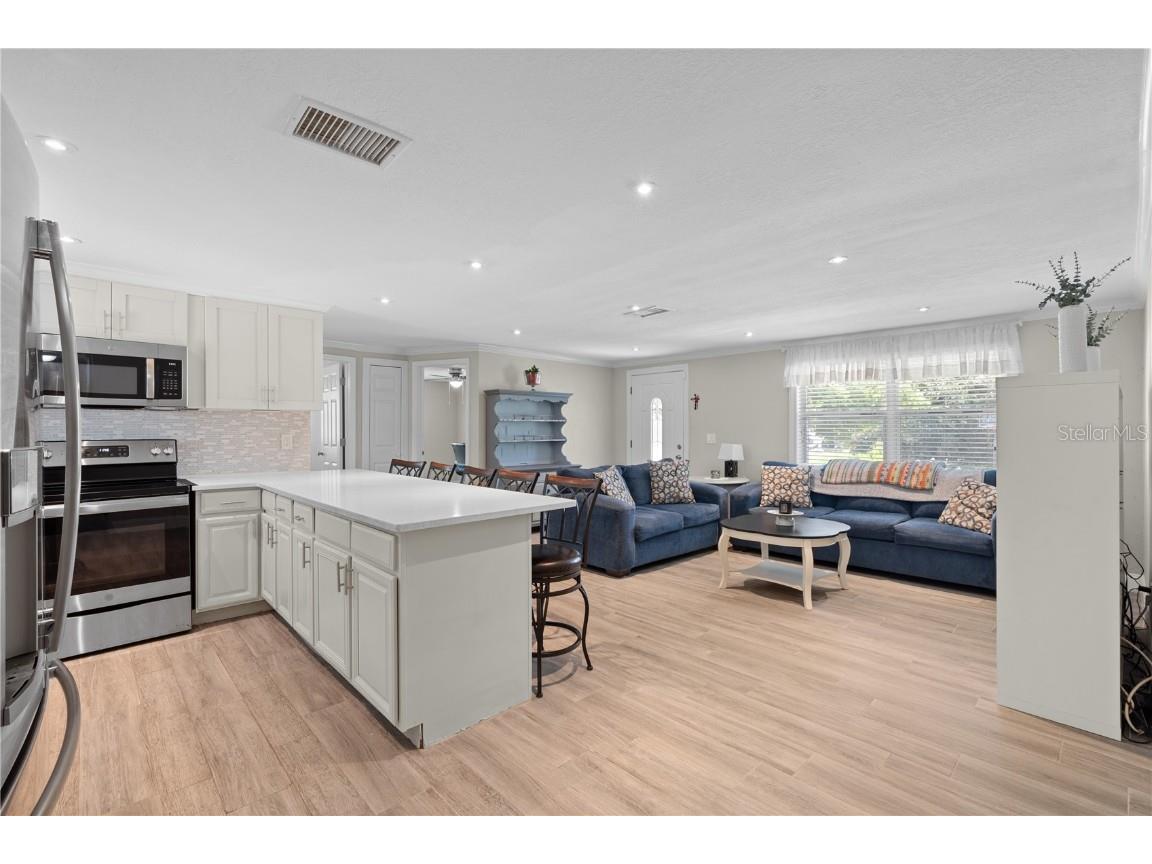 4627 Tropical Lane Holiday FL 34690 TB8400200 image8