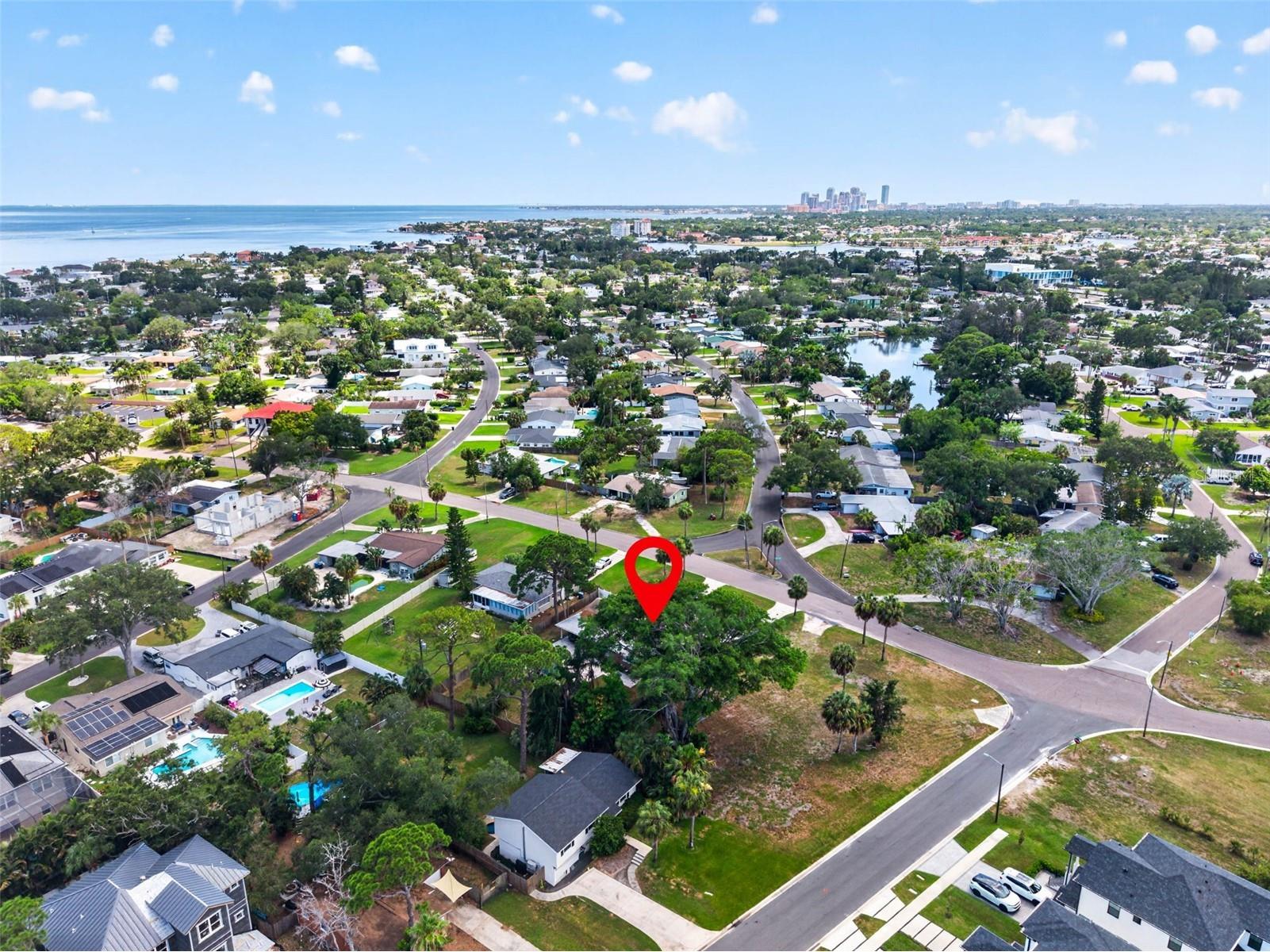4627 Venetian Boulevard NE Saint Petersburg FL 33704 TB8518451 image10