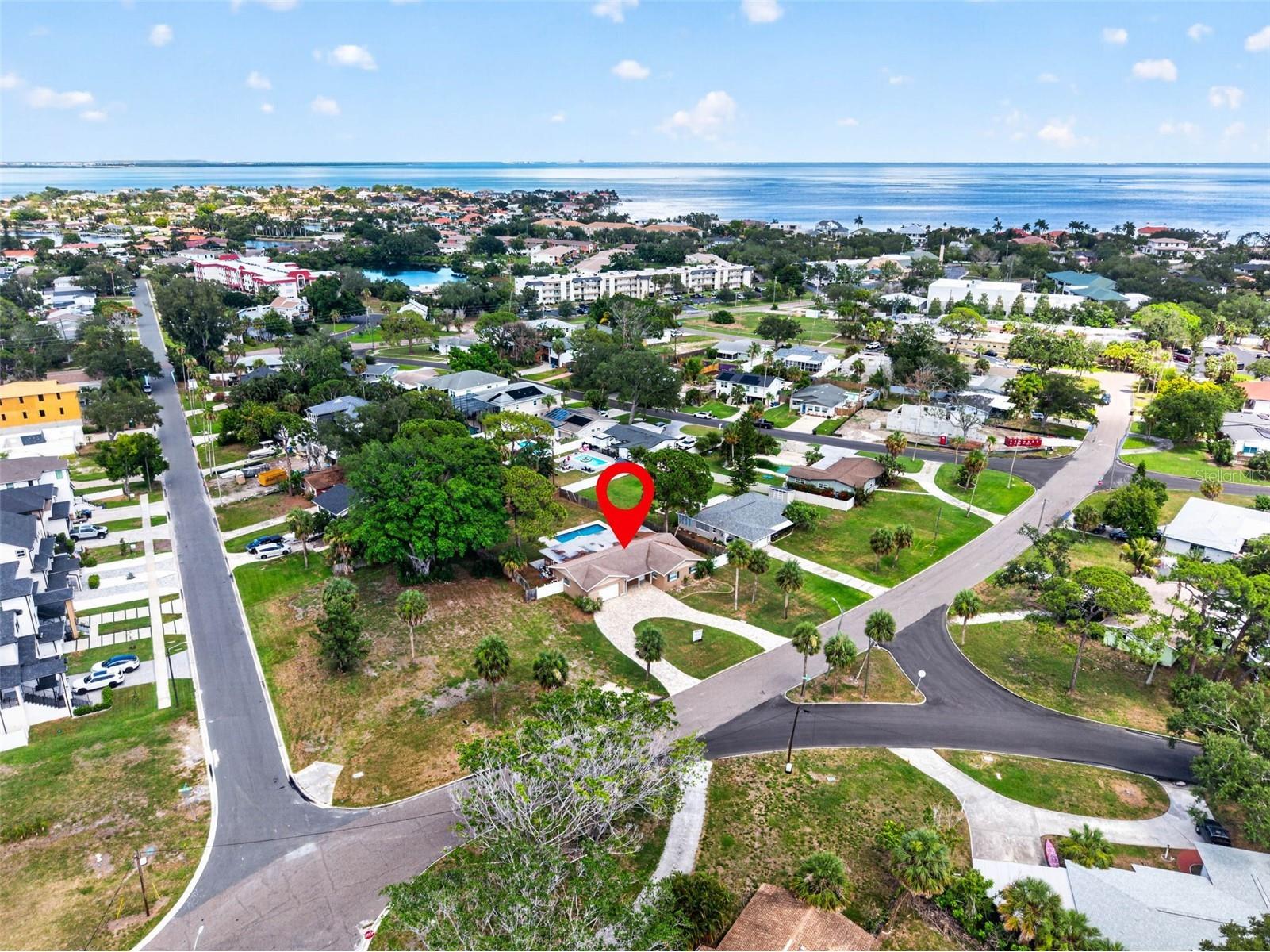 4627 Venetian Boulevard NE Saint Petersburg FL 33704 TB8518451 image9