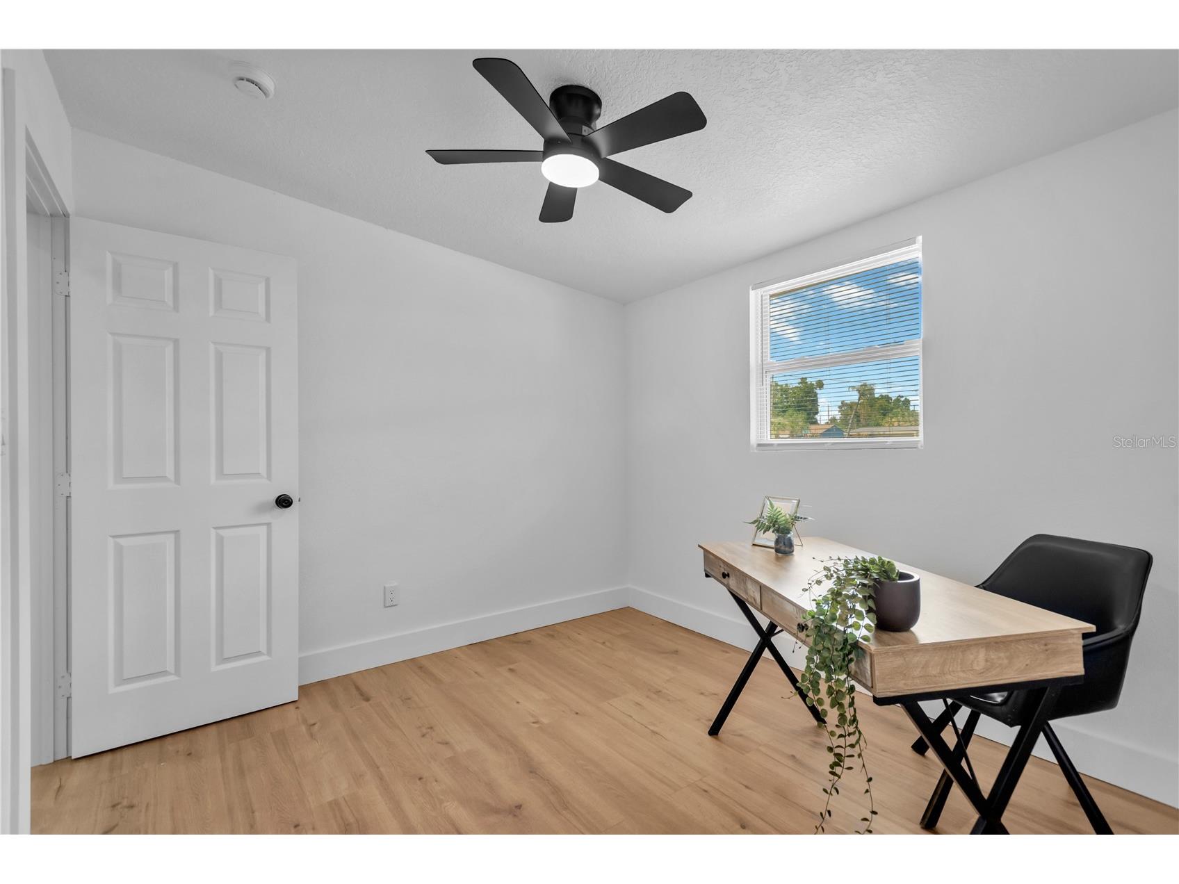4628 15th Avenue S Saint Petersburg FL 33711 W7887307 image8