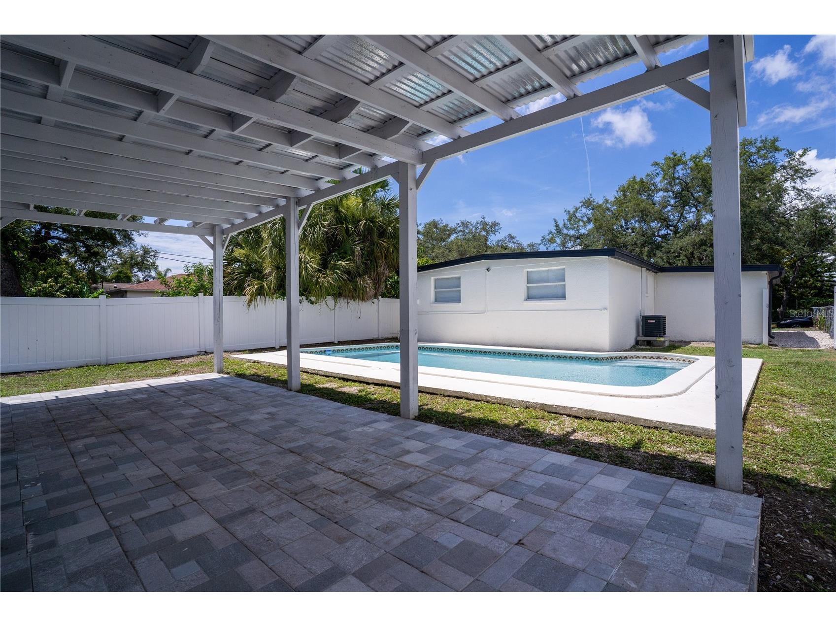 4628 16th Avenue S Saint Petersburg FL 33711 TB8513513 image27