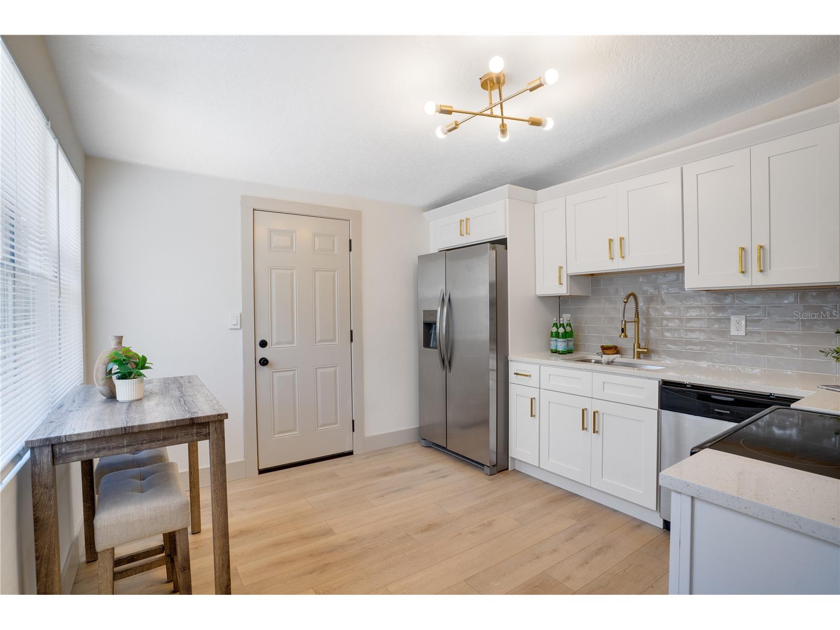 4628 16th Avenue S Saint Petersburg FL 33711 TB8513513 image8