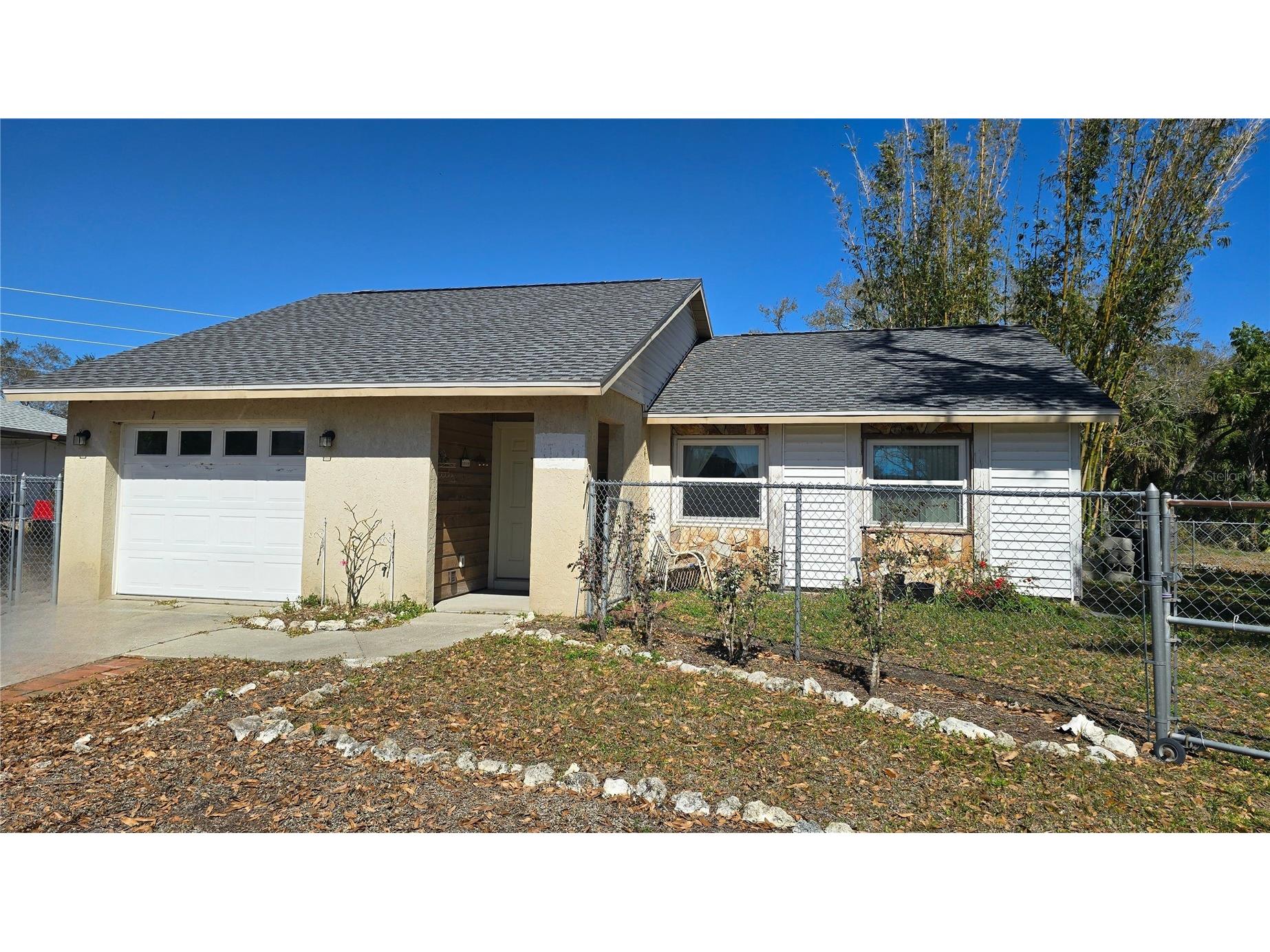 4628 Ashberry Drive Sarasota FL 34234 A4683659 image1
