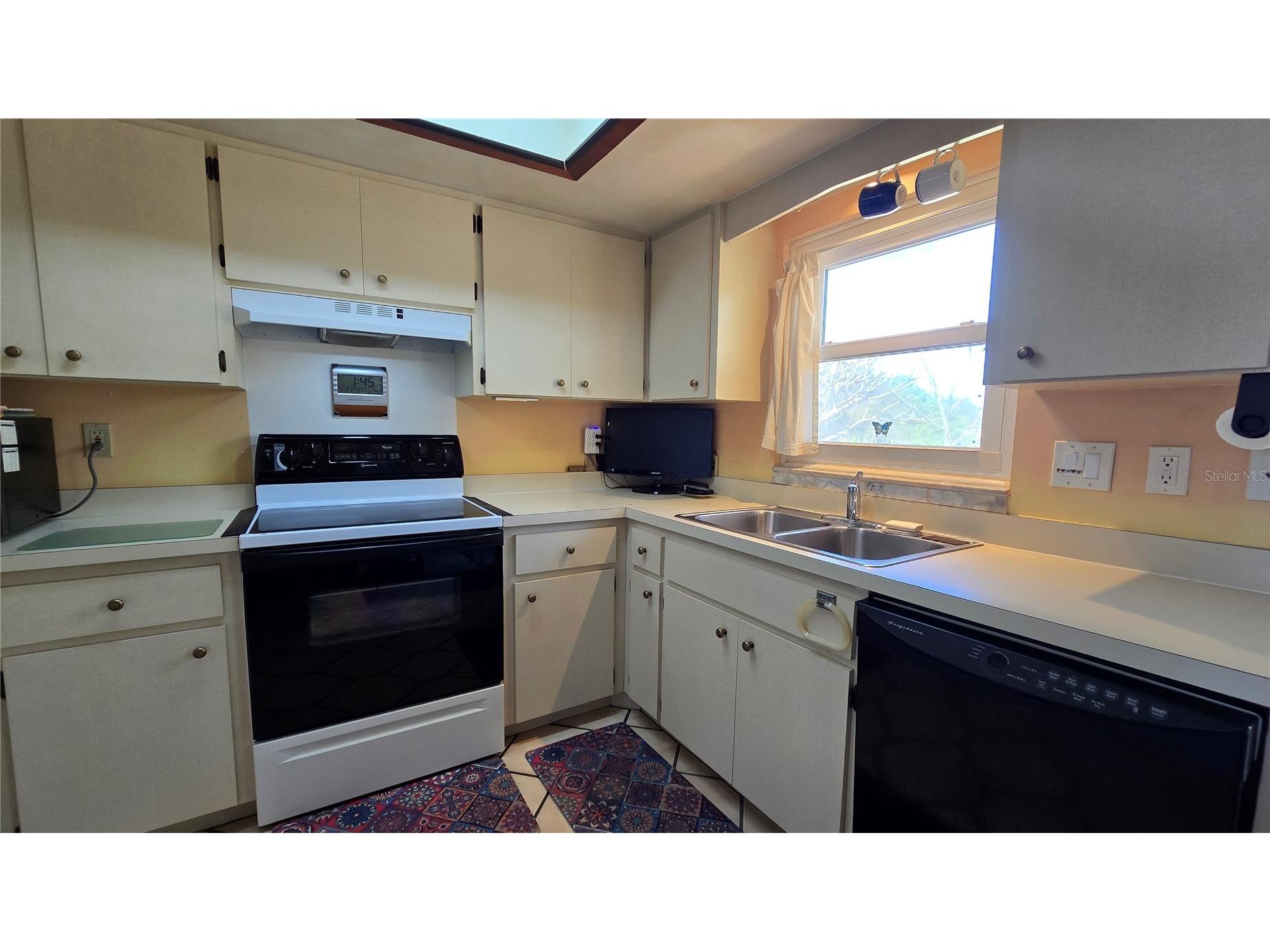 4628 Ashberry Drive Sarasota FL 34234 A4683659 image6