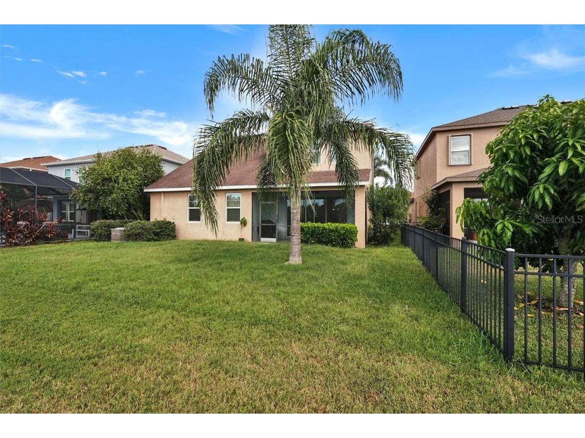 4628 Garden Arbor Way Bradenton FL 34203 A4666537 image32