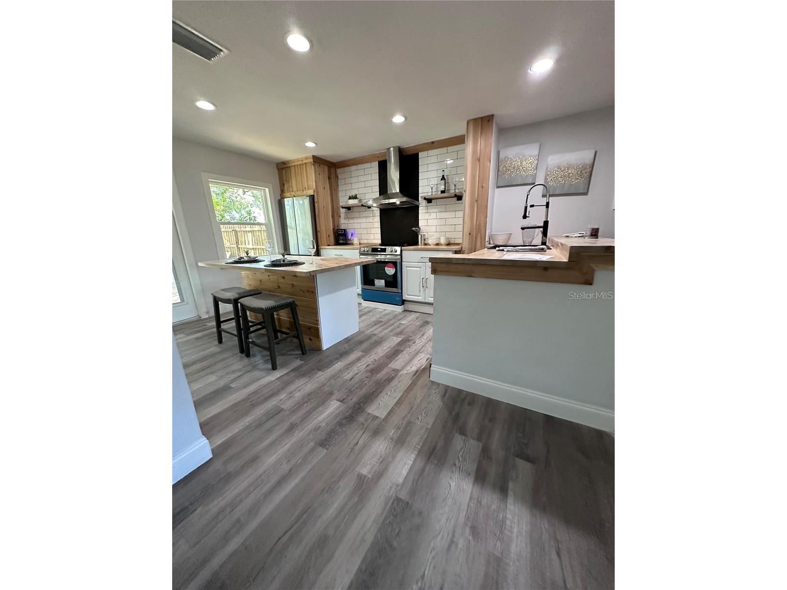 4629 26th Avenue S Saint Petersburg FL 33711 W7884641 image12