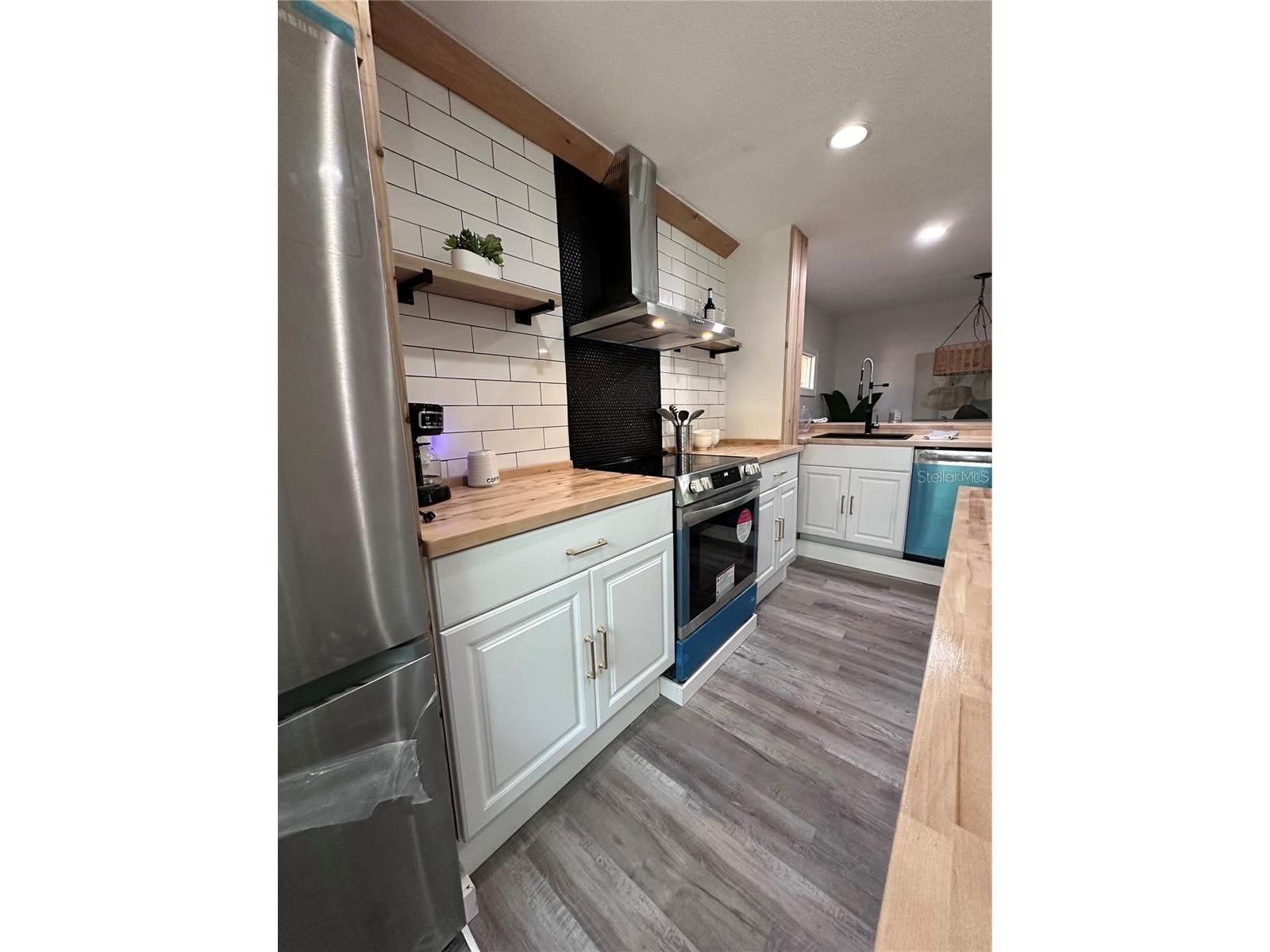 4629 26th Avenue S Saint Petersburg FL 33711 W7884641 image14