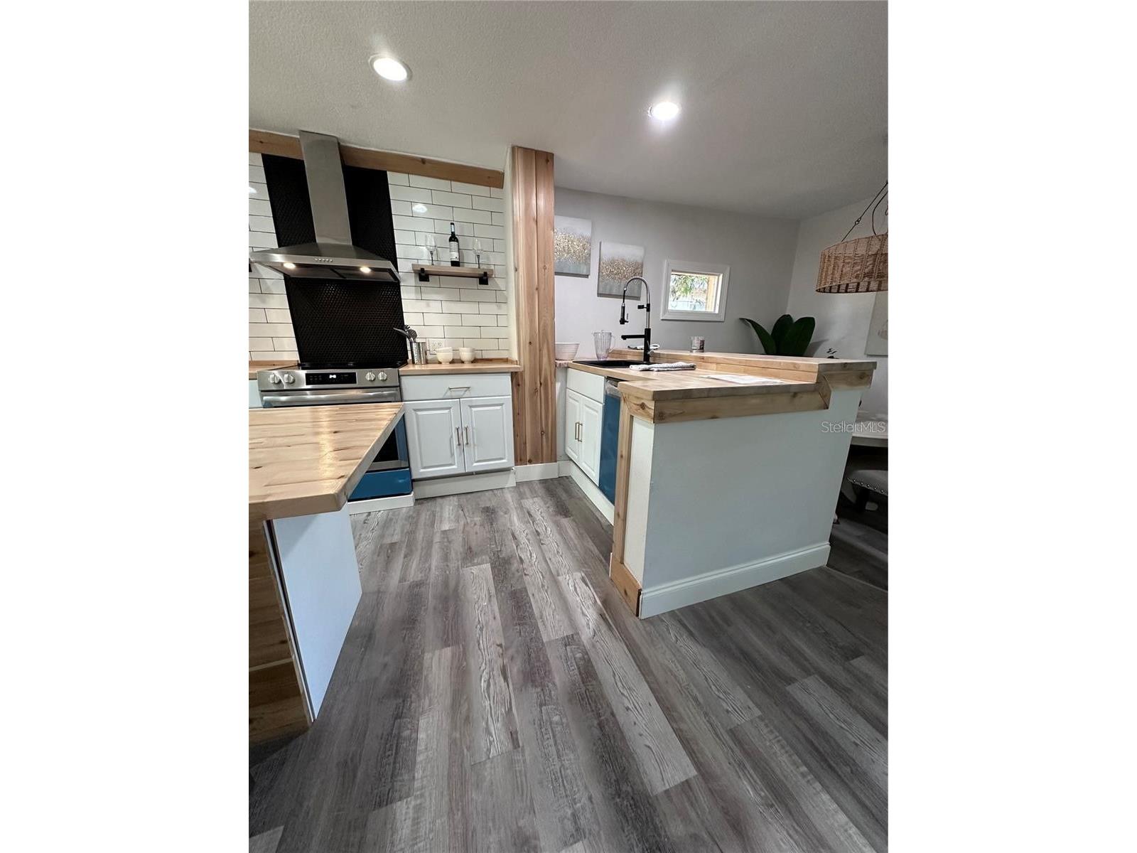 4629 26th Avenue S Saint Petersburg FL 33711 W7884641 image18