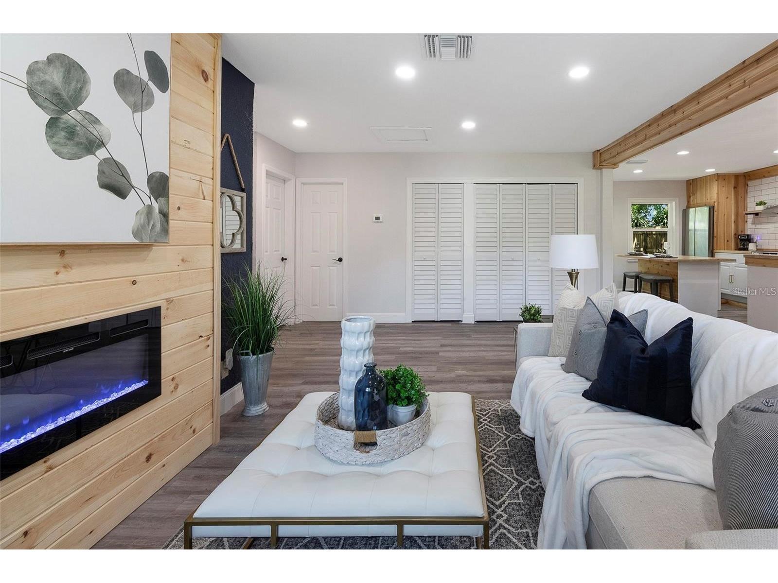 4629 26th Avenue S Saint Petersburg FL 33711 W7884641 image9