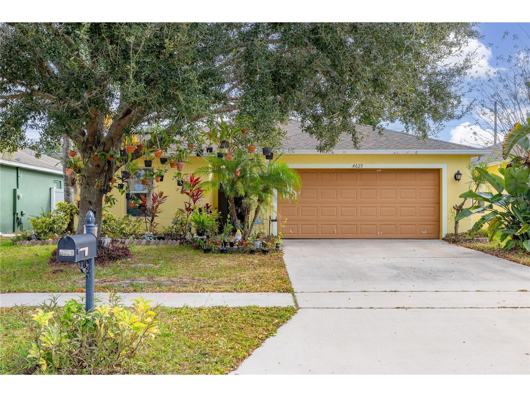 4629 Caverns Drive Kissimmee FL 34758 O6363638 image1