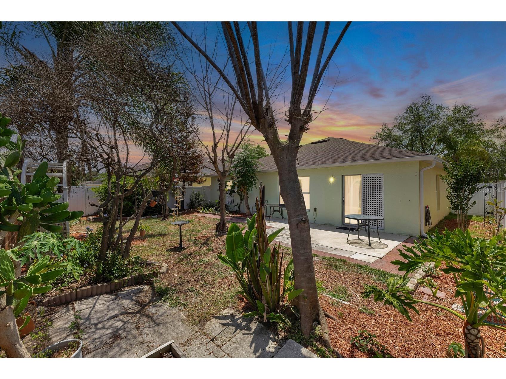 4629 Caverns Drive Kissimmee FL 34758 V4948965 image3