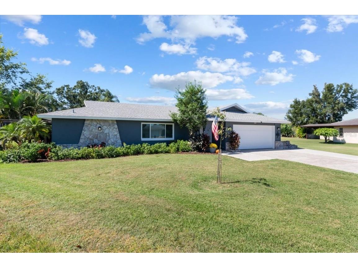 4629 Thomas Hoby Place Sarasota FL 34241 A4668393 image1