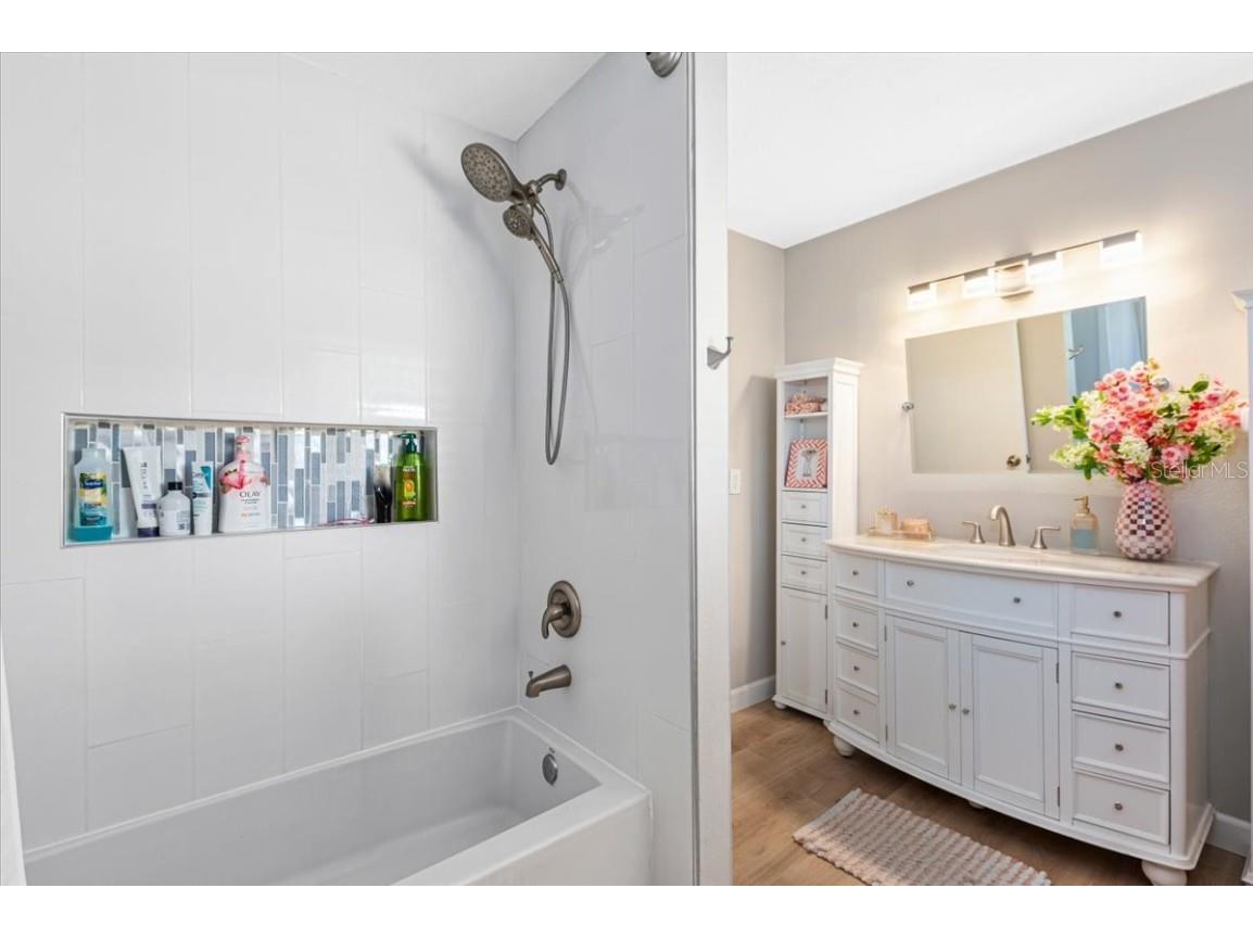 4629 Thomas Hoby Place Sarasota FL 34241 A4668393 image37