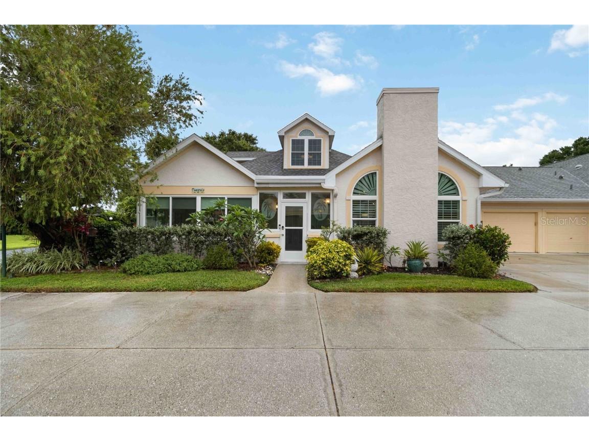 4629 Whirlaway Drive #B Sarasota FL 34233 A4654256 image1