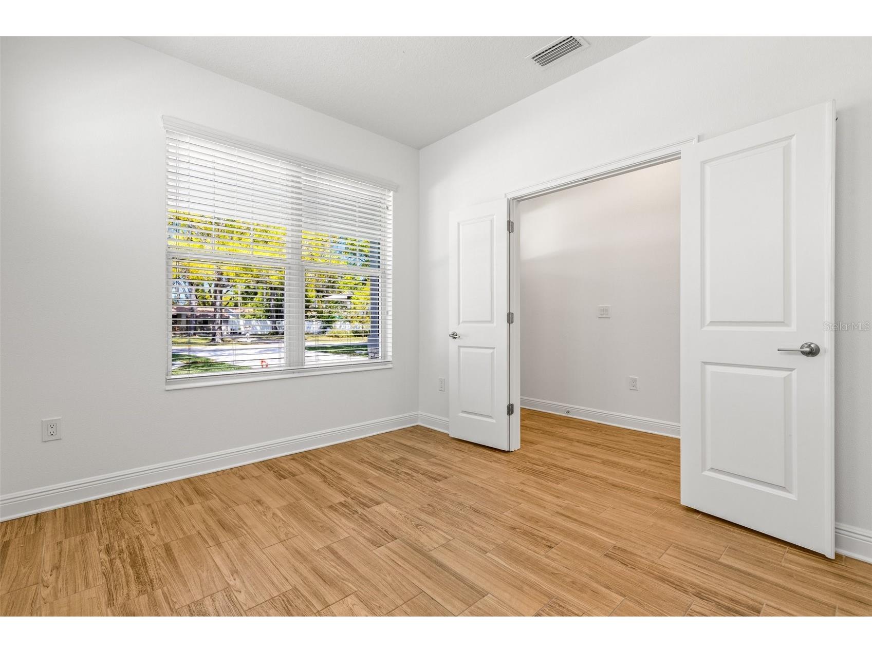 4629 Wishart Boulevard Tampa FL 33603 TB8495878 image19