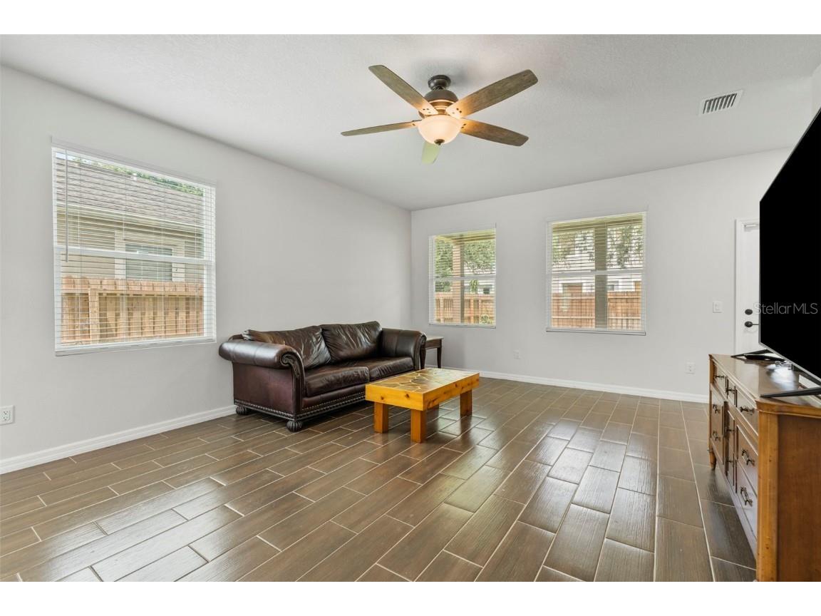 463 E Bay Avenue Longwood FL 32750 O6337967 image8