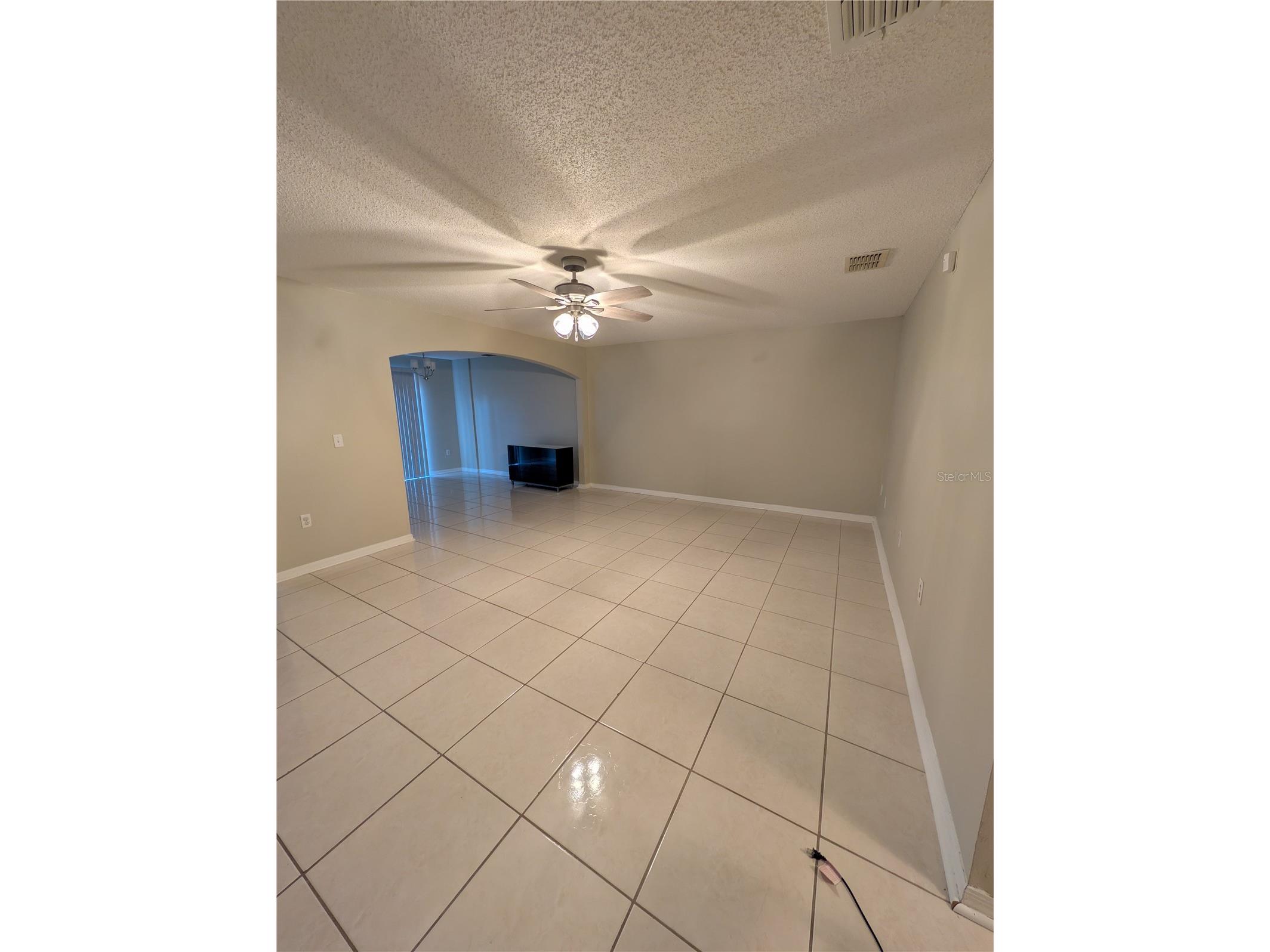 4630 Ashburn Square Drive Tampa FL 33610 TB8483729 image7