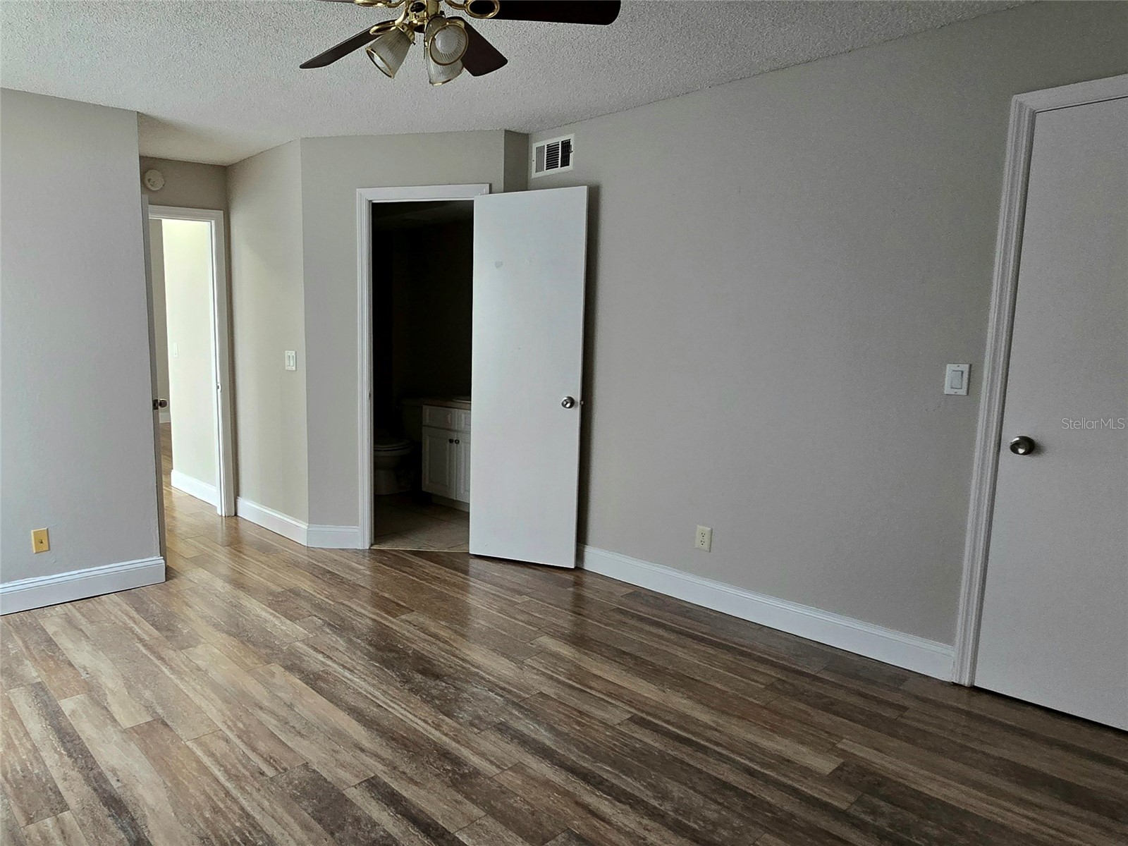 4630 Commander Drive #1038 Orlando FL 32822 S5147561 image14