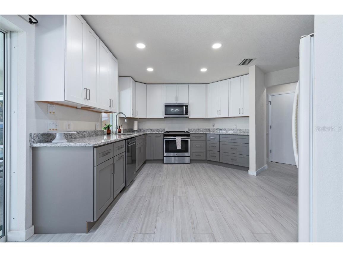 4630 Fallon Circle Port Charlotte FL 33948 C7519114 image3