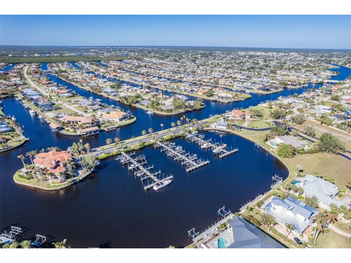 4630 Grassy Point Boulevard Port Charlotte FL 33952 C7500998 image17